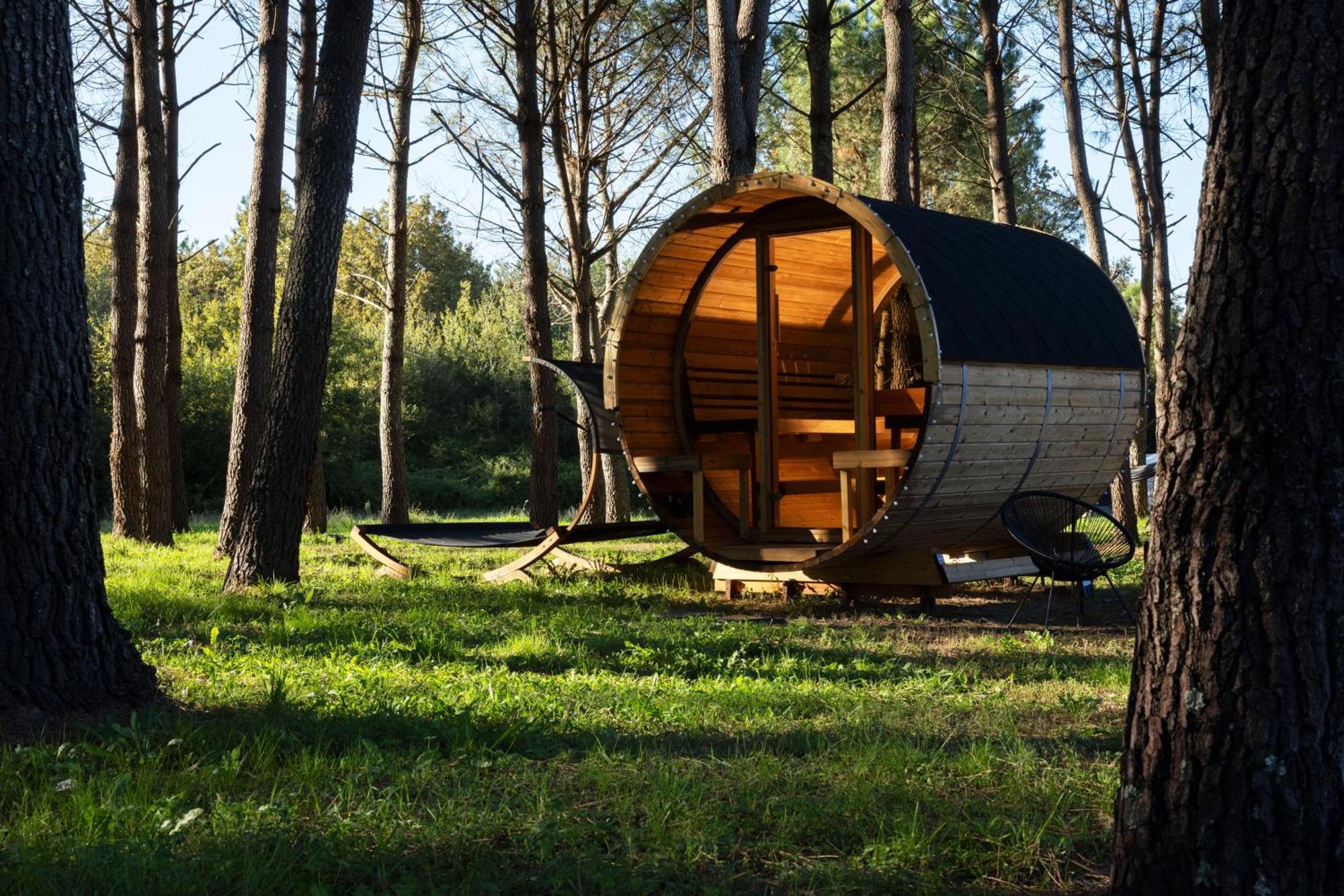 L Ost In Sensations -Hebergements Insolites Et Suites De Luxe Spa Sauna Piscine Foret Marcenais Extérieur photo